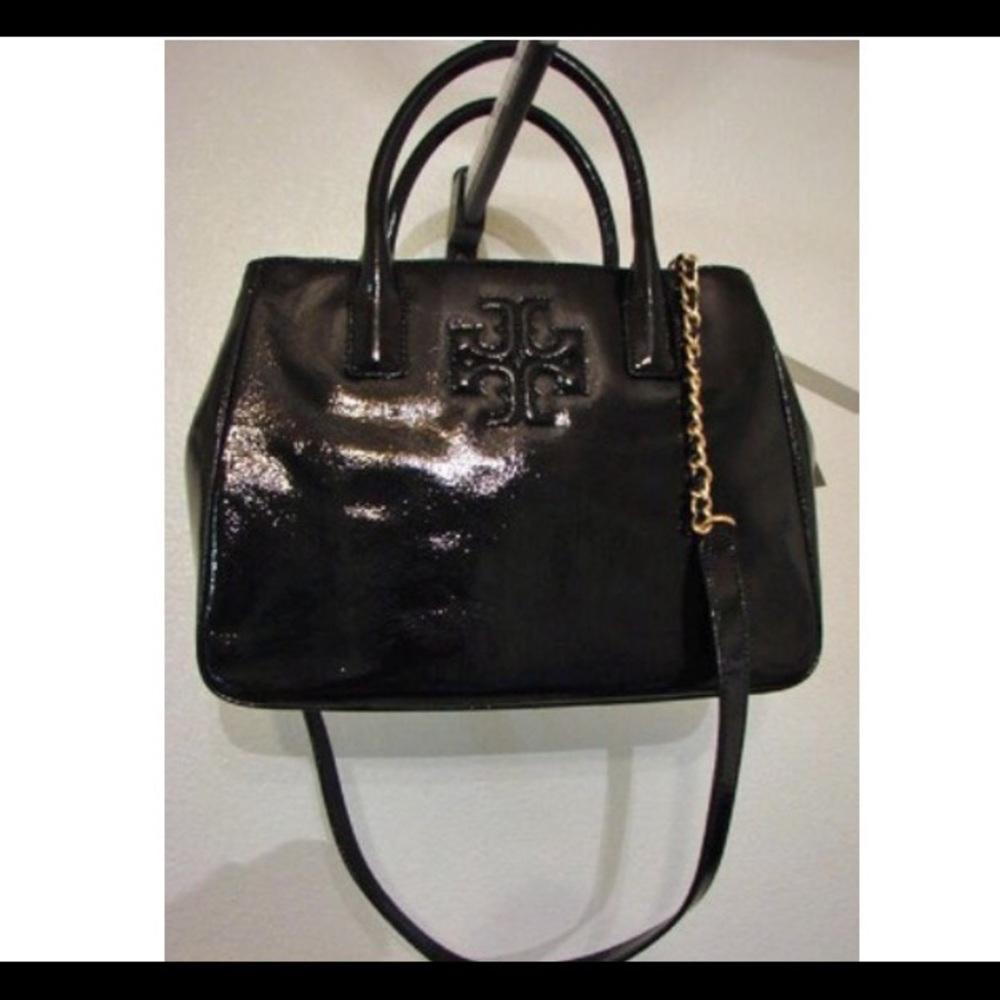 Nwt TORY BURCH PATENT BLACK PURSE