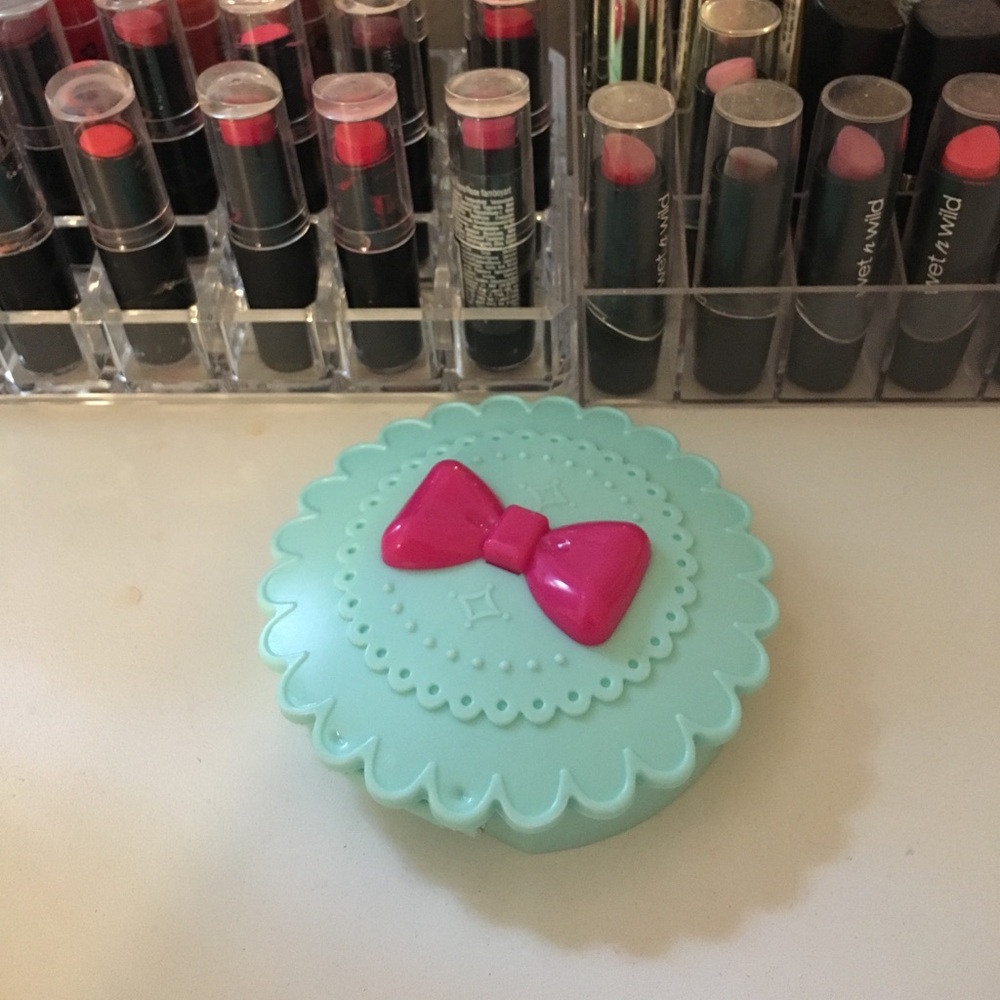 •NWT• False Eyelash Case