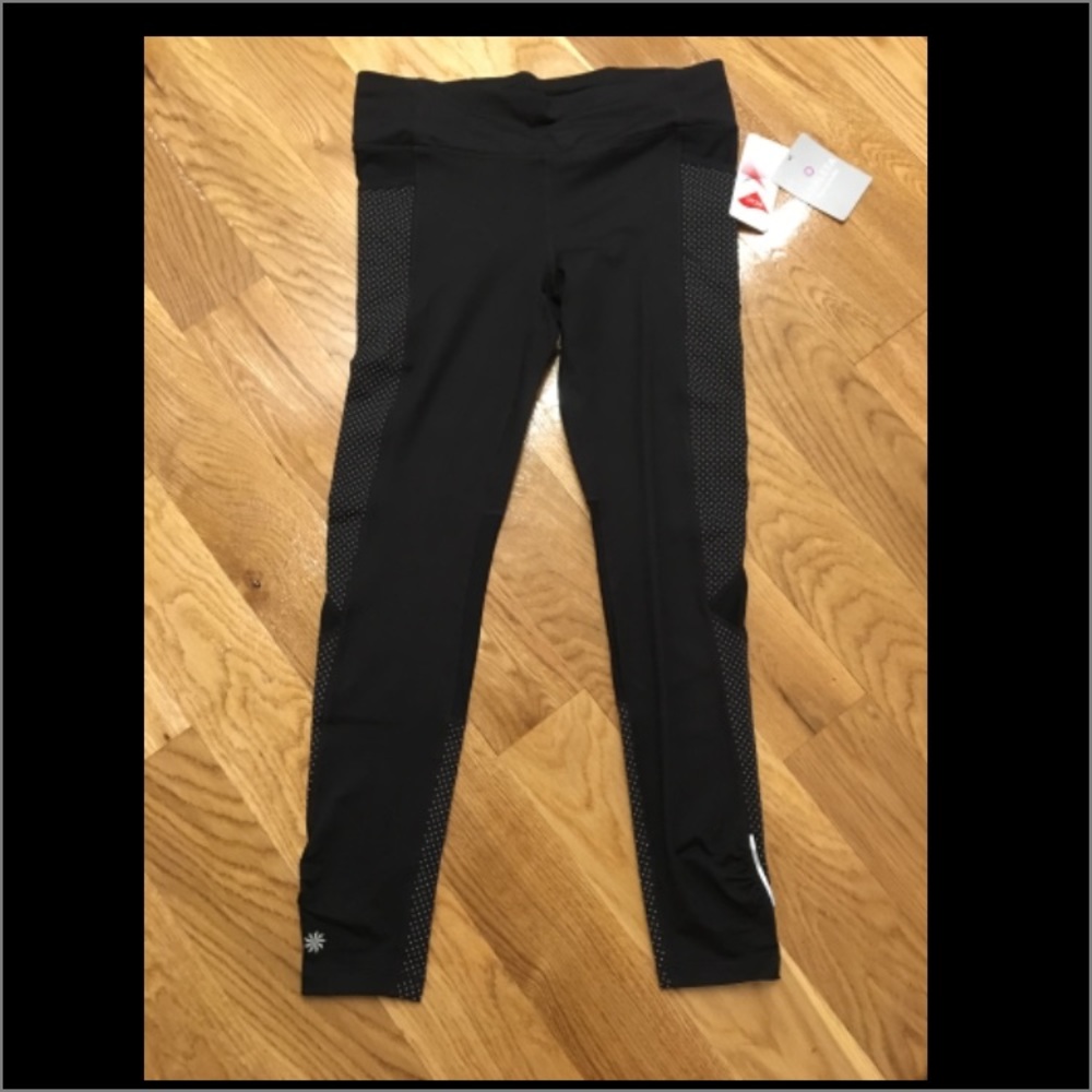 Athleta leggings never worn