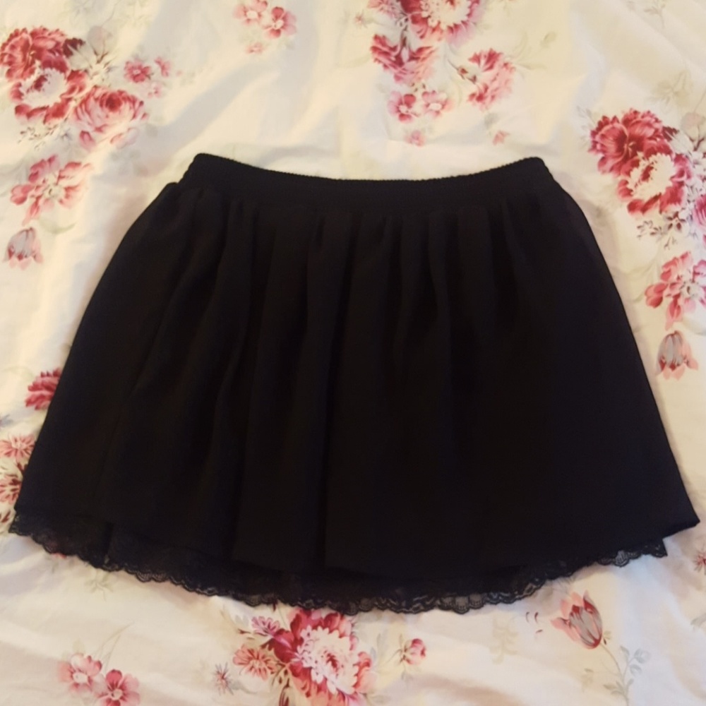 Forever 21 Black Skirt