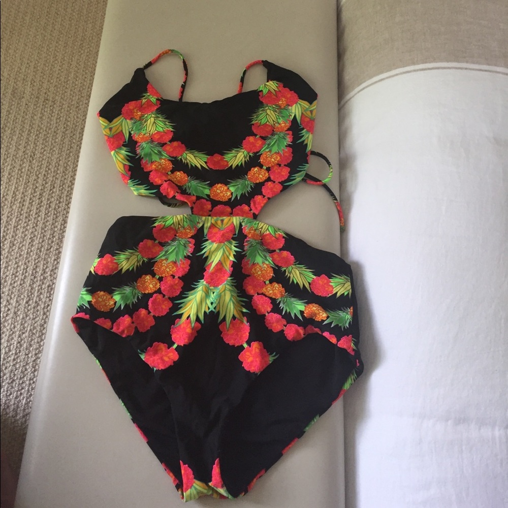 Mara Hoffman Mailot Swimsuit