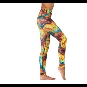 Yoga Democracy Bird of Paradise Leggings
