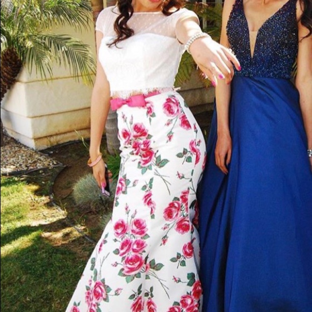 Sherri Hill Prom Dress