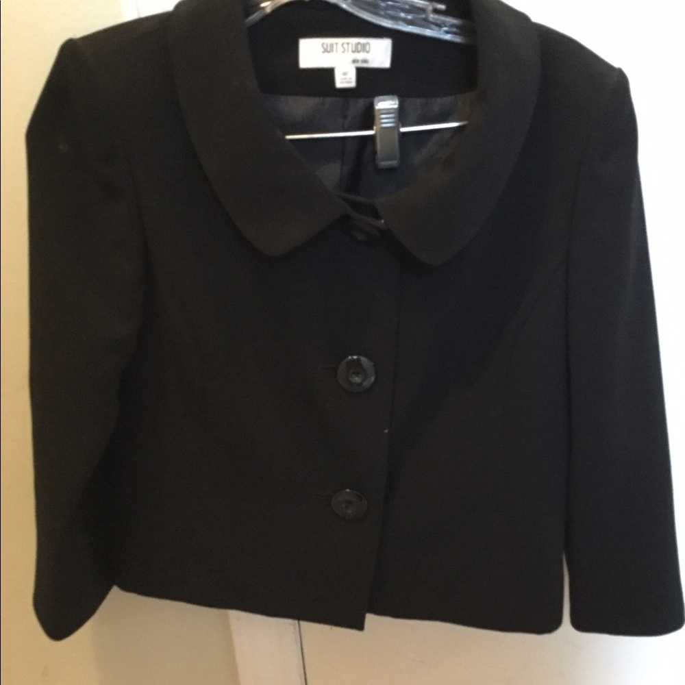 Button down black fancy jacket