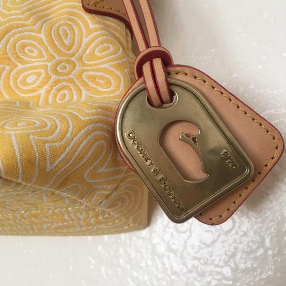 Dooney and Bourke Mustard Yellow Small purse - Picture 4 of 11