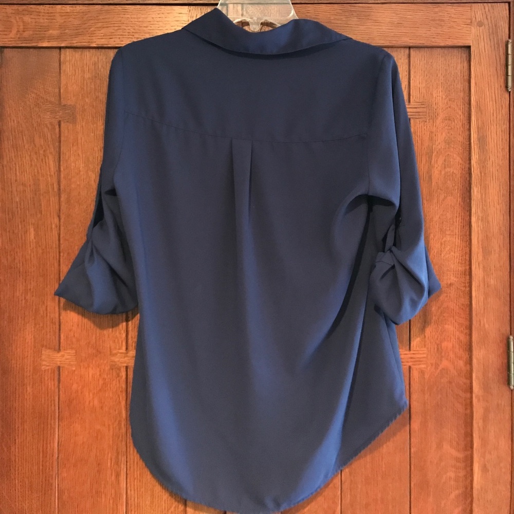 Blouse - Picture 2 of 5