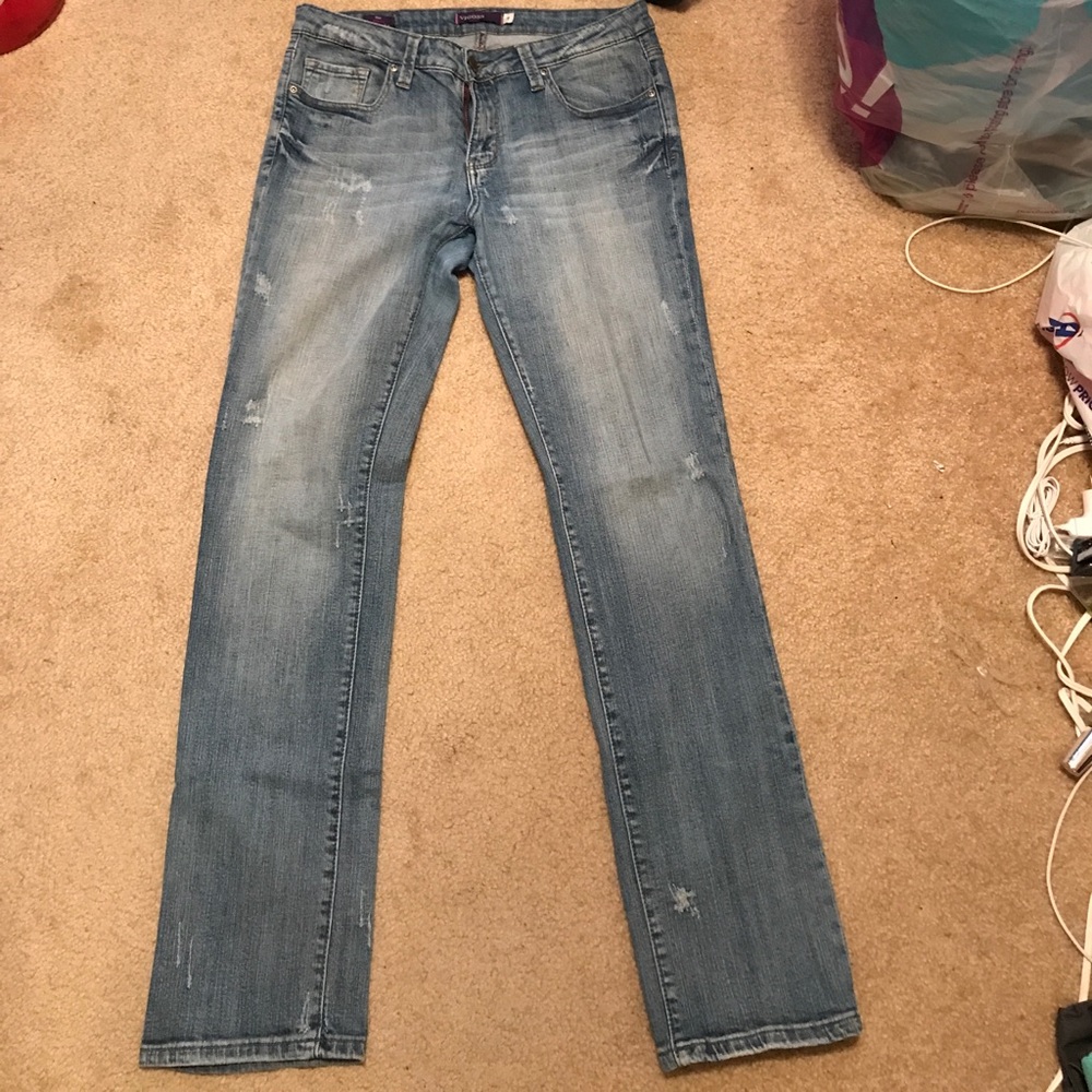 Vigoss straight leg distressed jean