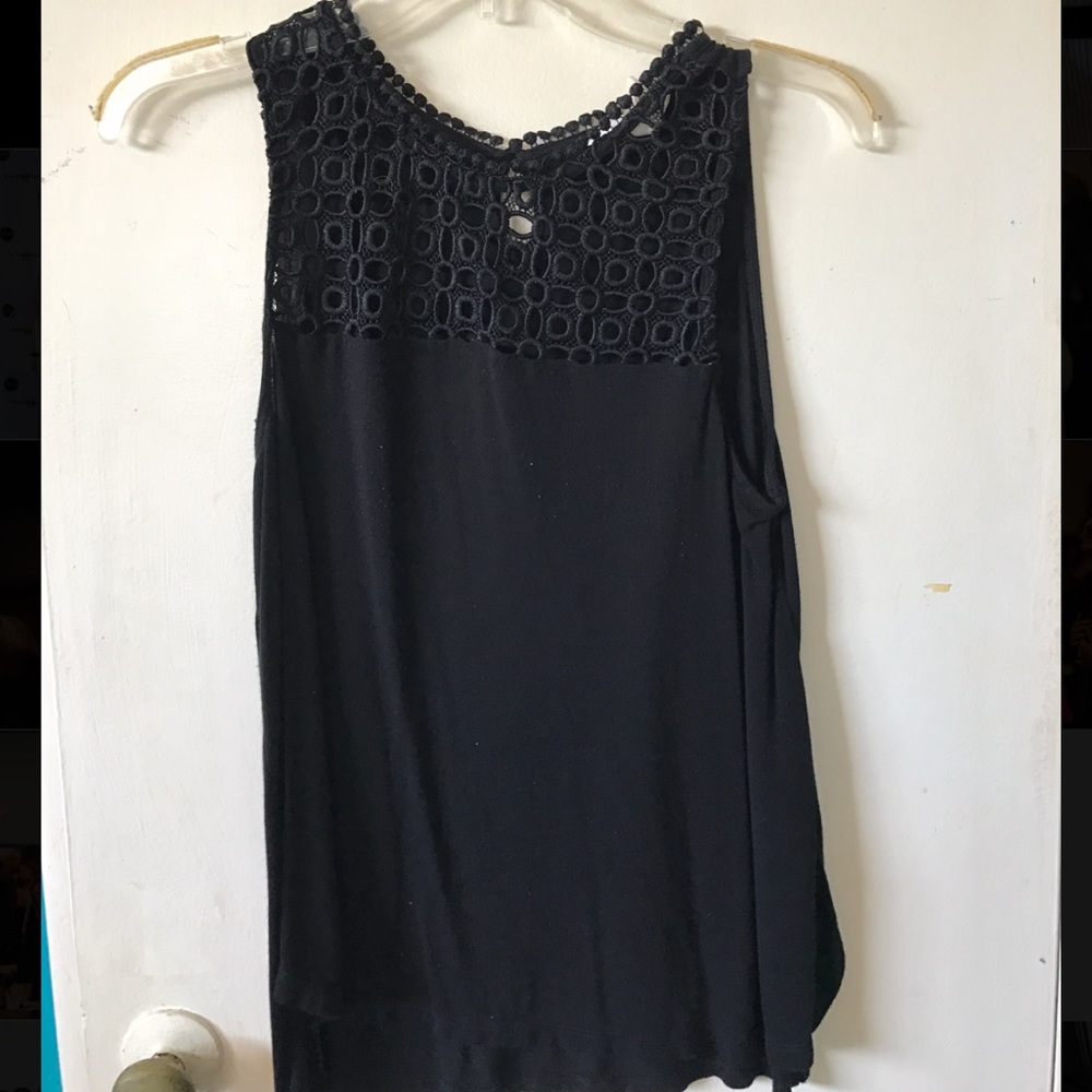 Black Top ( H&M)