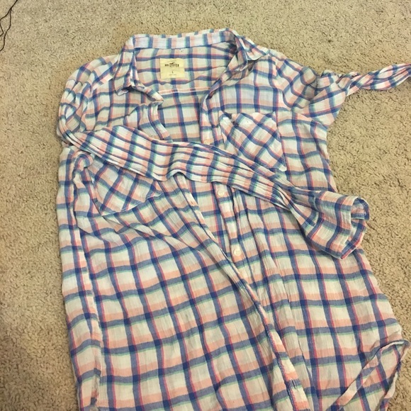 Hollister Button Down - Picture 1 of 3