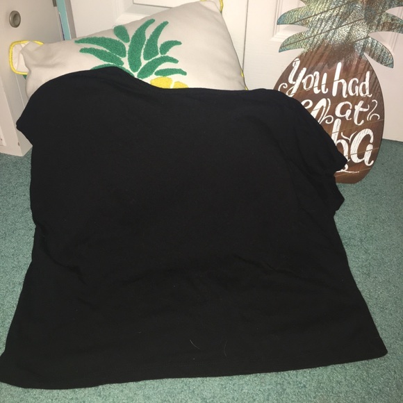 Black Daisy Top - Picture 2 of 2