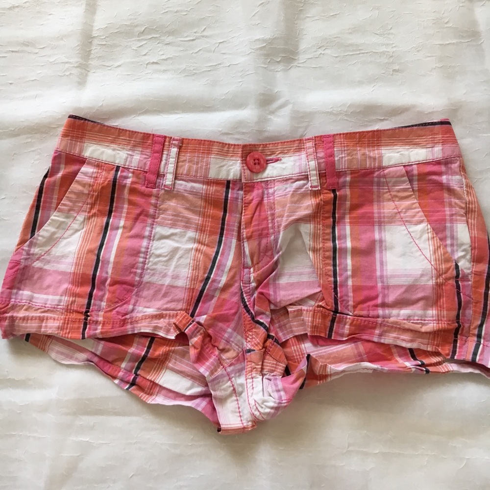 Pink plaid Vans shorts