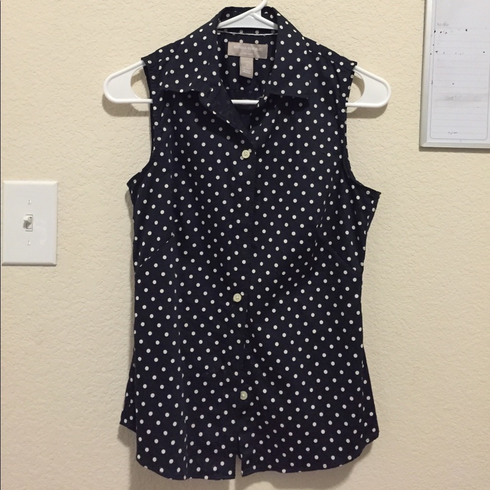 Banana Republic Blouse. Like New.