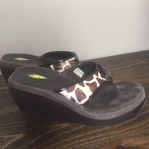 Volatile Sandals