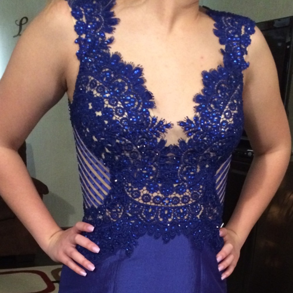 2017 Ellie Wilde Prom Collection dress