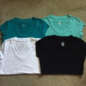 2 Like New Mossimo Teal/Green T-Shirts Sz. Med