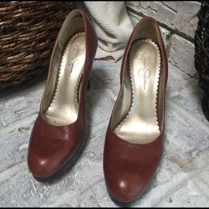 Jessica Simpson Brown Heels