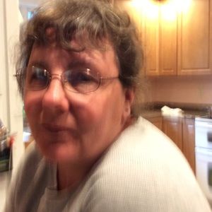 Meet your Posher, Dawne