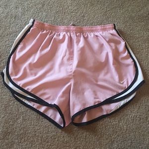Nike tempo shorts - large