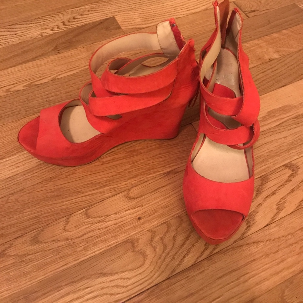 DOLCE VITA WEDGES