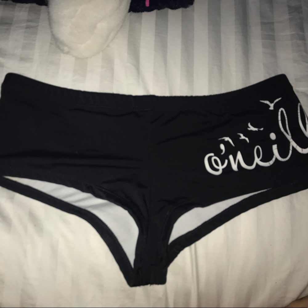 Black O'Neill Surf Bottoms