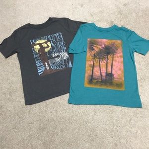 Lot of two GapKids boys ss t-shirts SZ M(8).