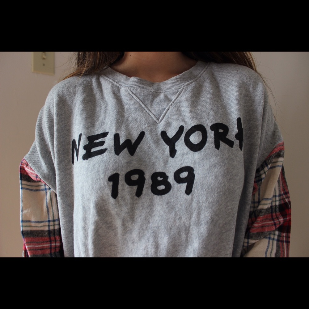 Forever 21 New York plaid pull over
