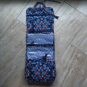 Vera Bradley Hanging Organizer
