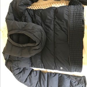 Lululemon navy blue running jacket
