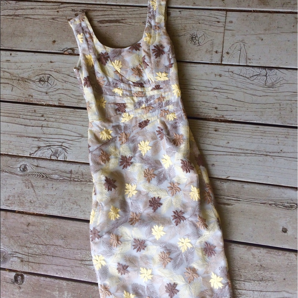 Vintage style pencil dress with waist pleats