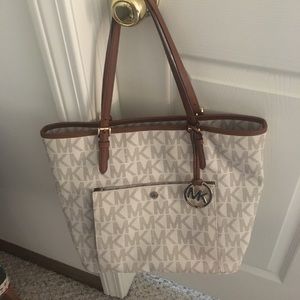 Used Michael kors purse