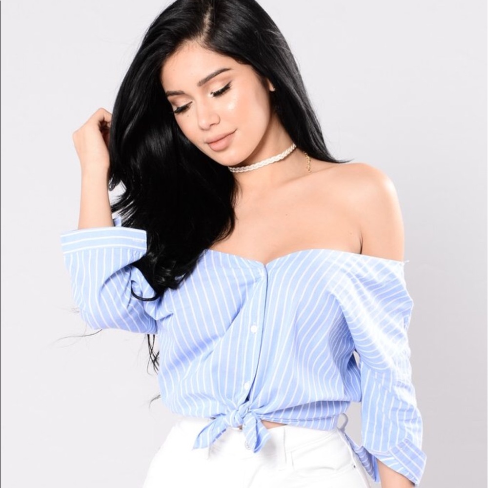 Stripped off shoulder top