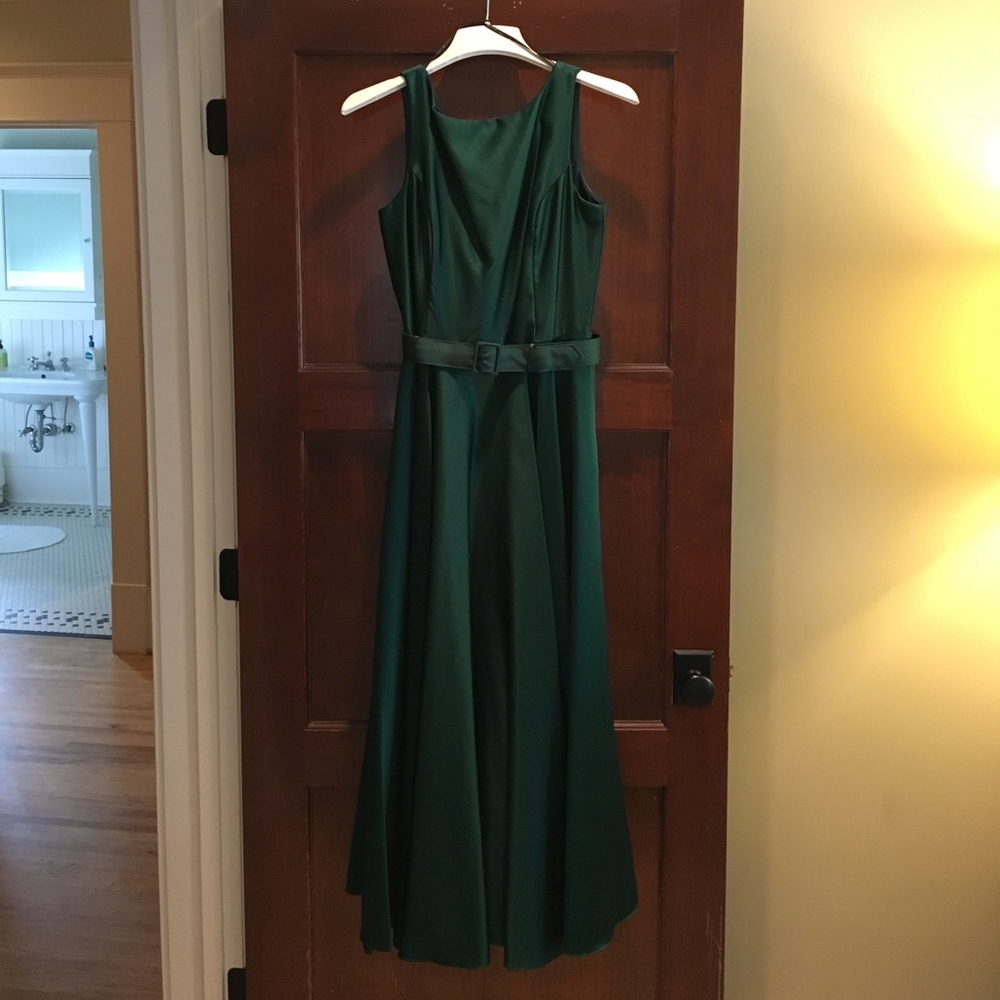 Jessica McClintock Emerald Green Gown