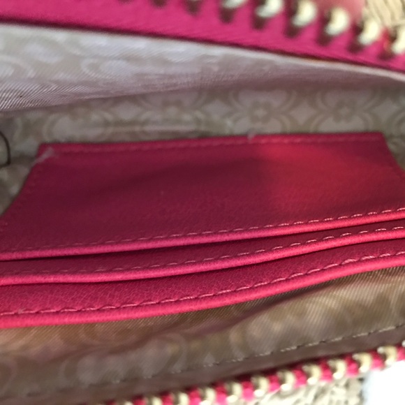 Wristlet - Picture 2 of 5