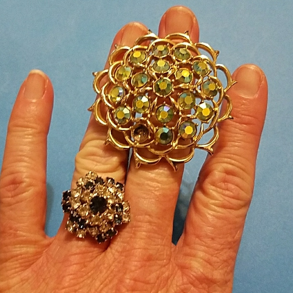 Sarah Cov ring and brooch combo