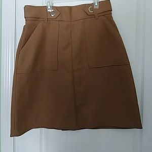Pencil skirt with pockets