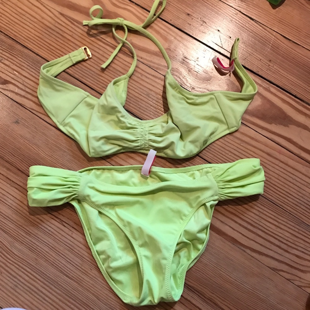 Bathing suit