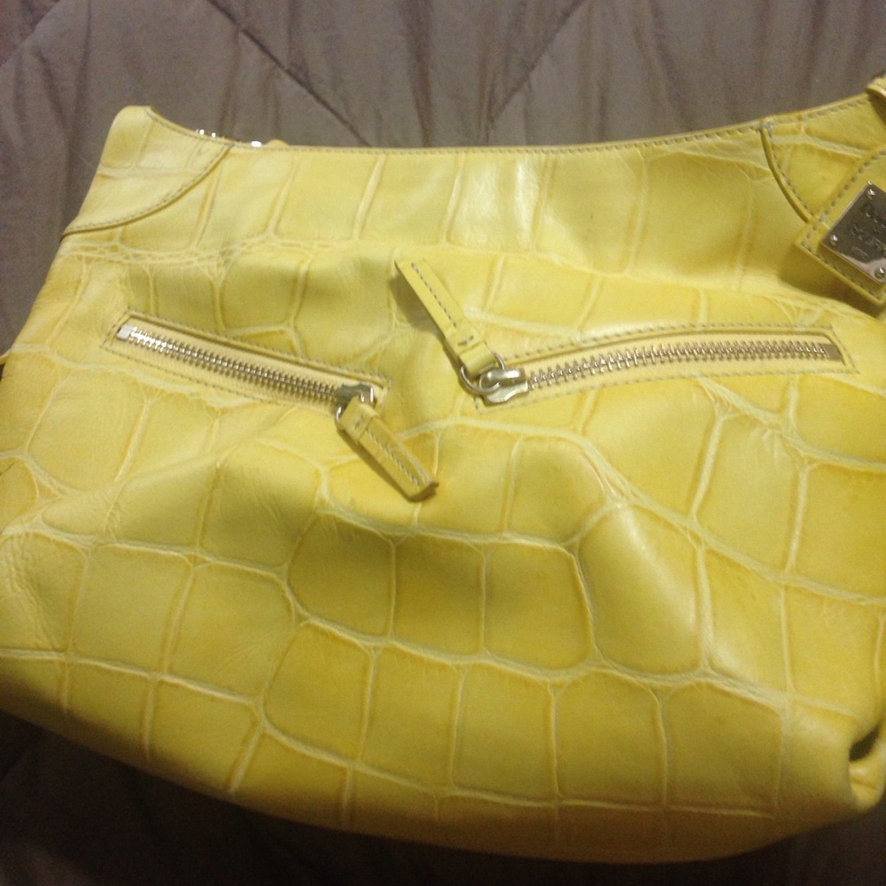 Yellow Dooney & Bourke purse - Picture 2 of 4