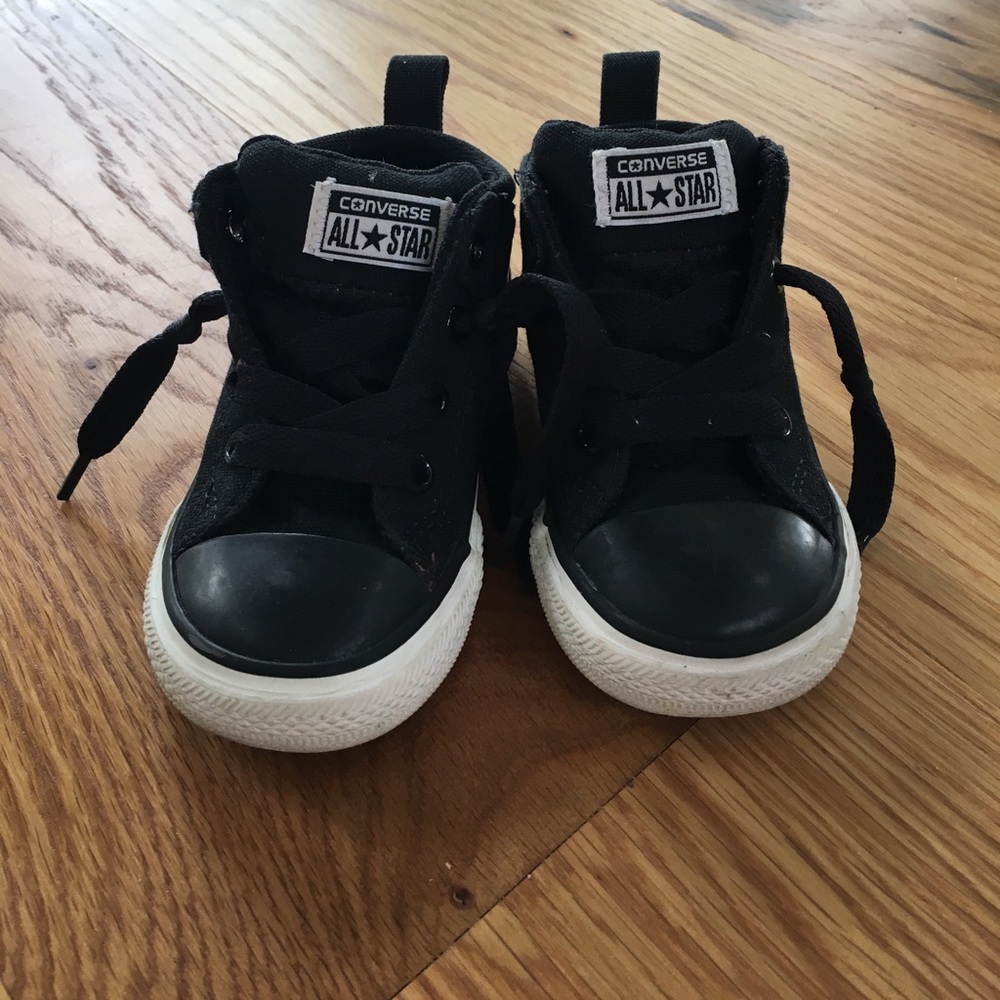 Converse all stars