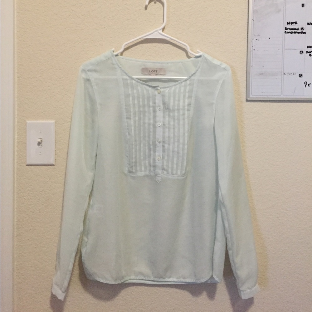 Pretty Blouse. Loft.