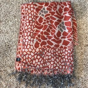 2Chic Accessories - Shawl/ scarf 2Chic Accessories - Shawl/ scarf
