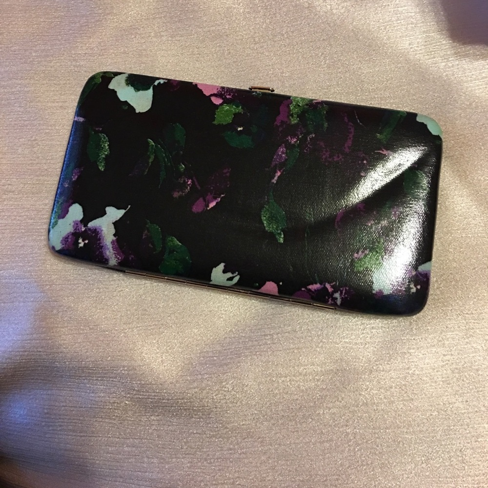 Wallet - Picture 3 of 4