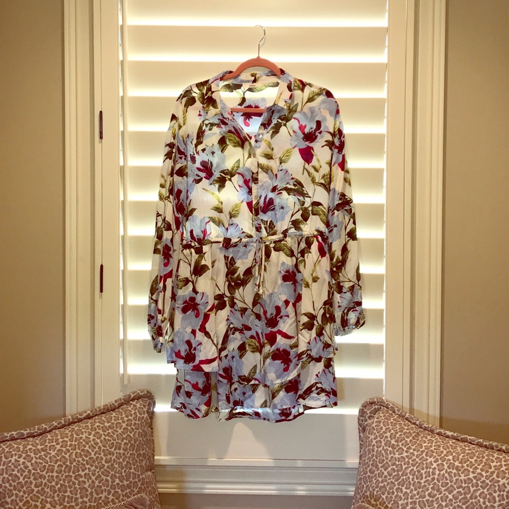 Floral printed dress.