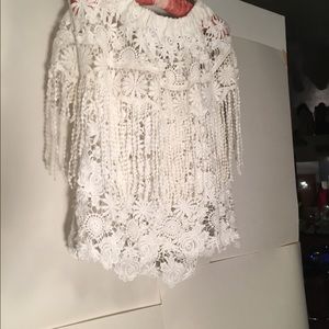 Tops - White off the shoulders blouse with lace. Tops - White off the shoulders blouse with lace.