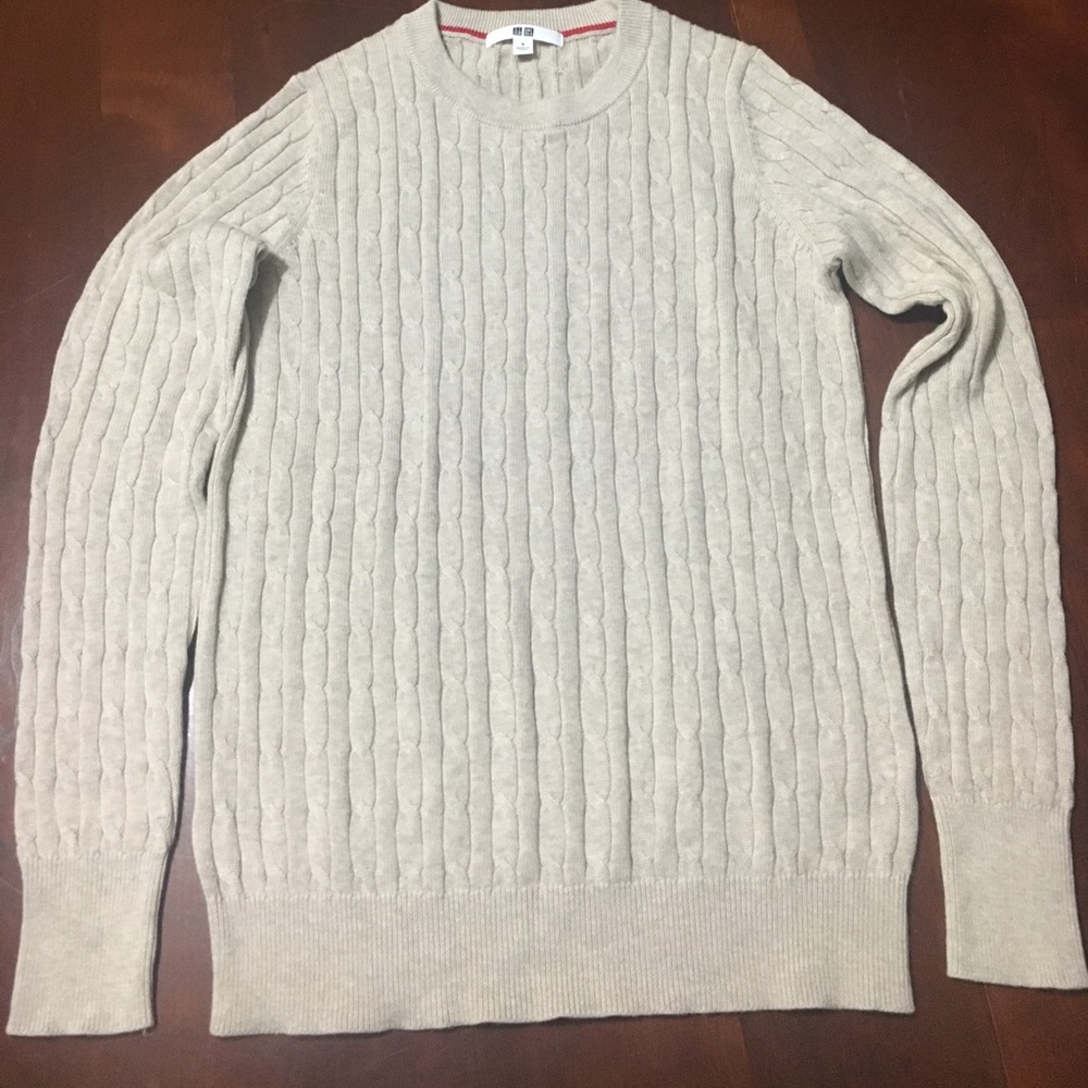 Uniqlo Cable Pullover