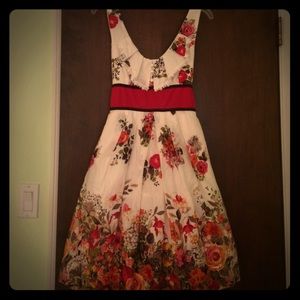 Floral vintage dress