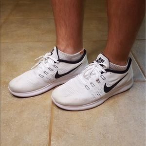 Nike Free RN Shoes