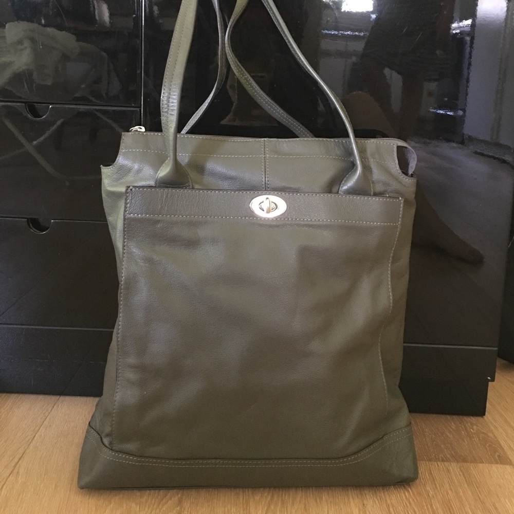 Banana Republic Bag
