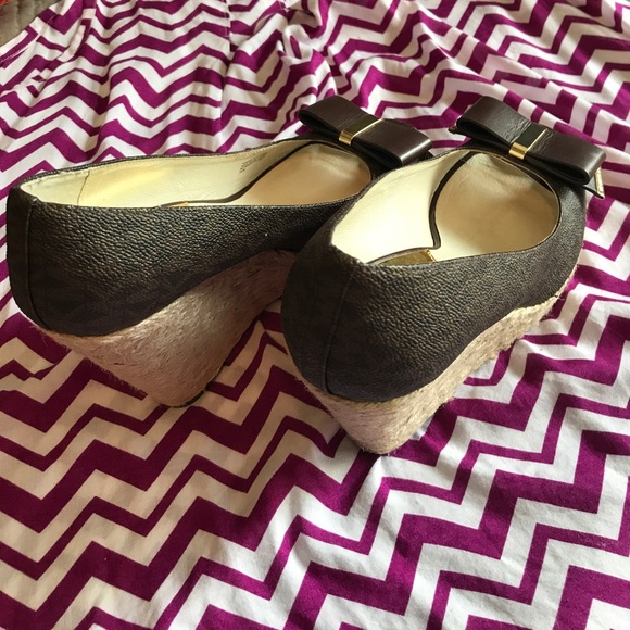 Micheal Kors Wedge - Picture 3 of 4