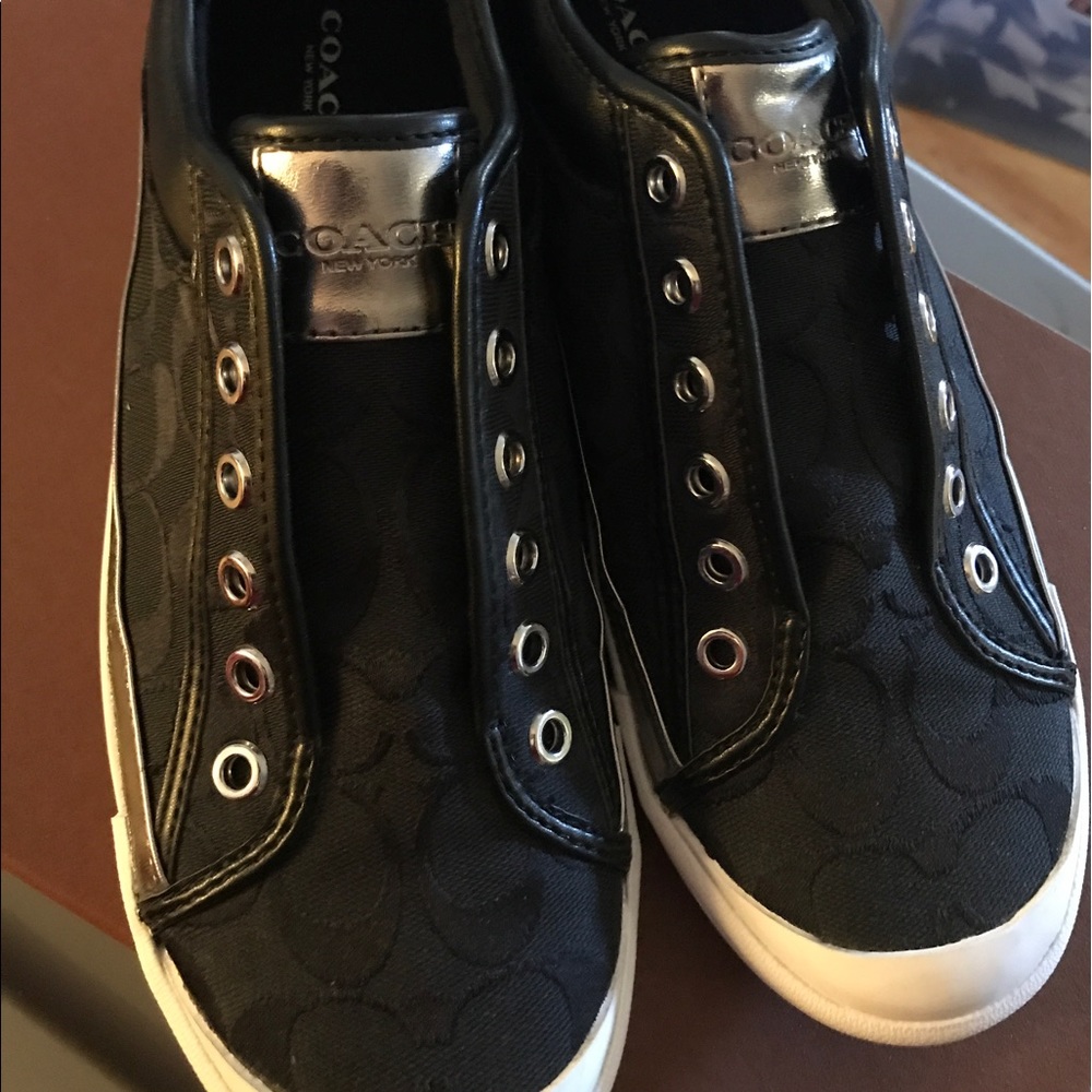 Coach Sneakers size 9