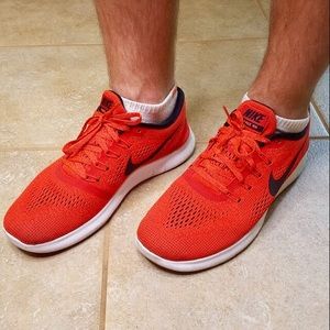 Nike Free RN Shoes